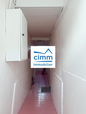 Maison traditionnelle - 159 m² - 4 pièces