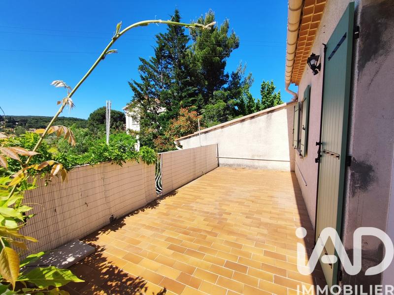 Maison - 265 m² - 9 pièces