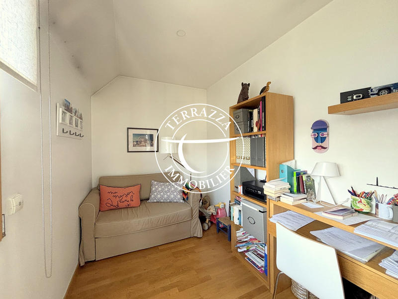 Appartement - 101 m² - 5 pièces