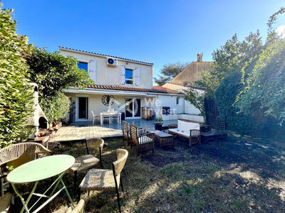 Maison traditionnelle - 110 m² - 5 pièces