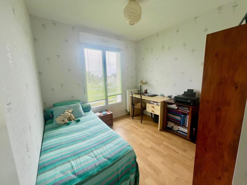 Maison - 93 m² - 5 pièces