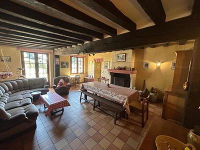 Maison - 161 m² - 6 pièces