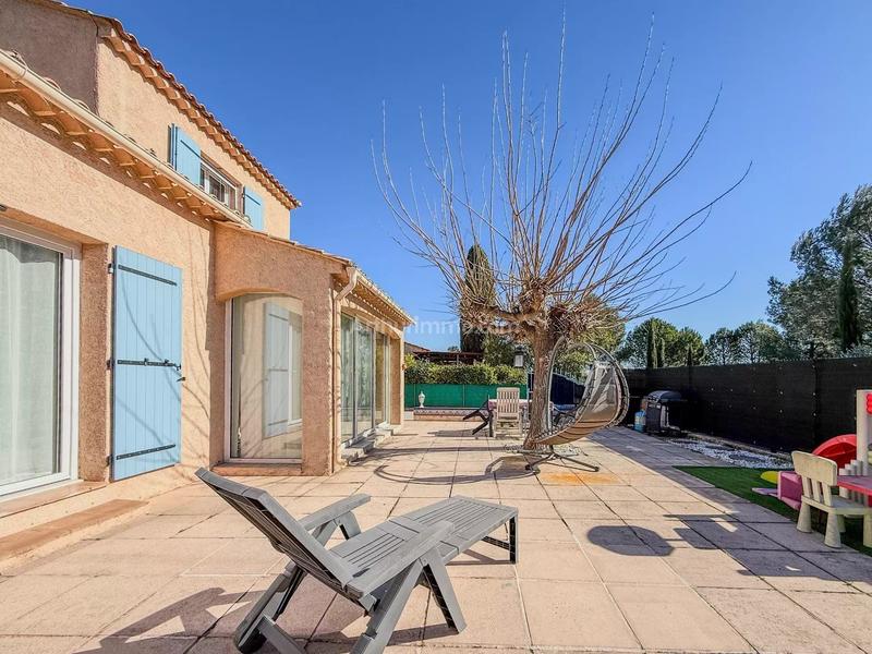 Maison - 108 m² - 4 pièces