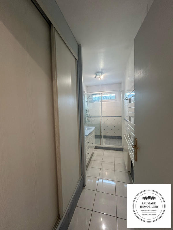 Maison - 92 m² - 5 pièces