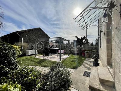 Maison en pierre - 186 m² - 7 pièces