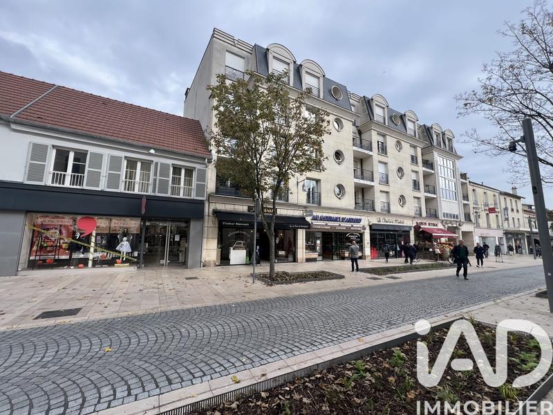 Appartement - 93 m² - 4 pièces