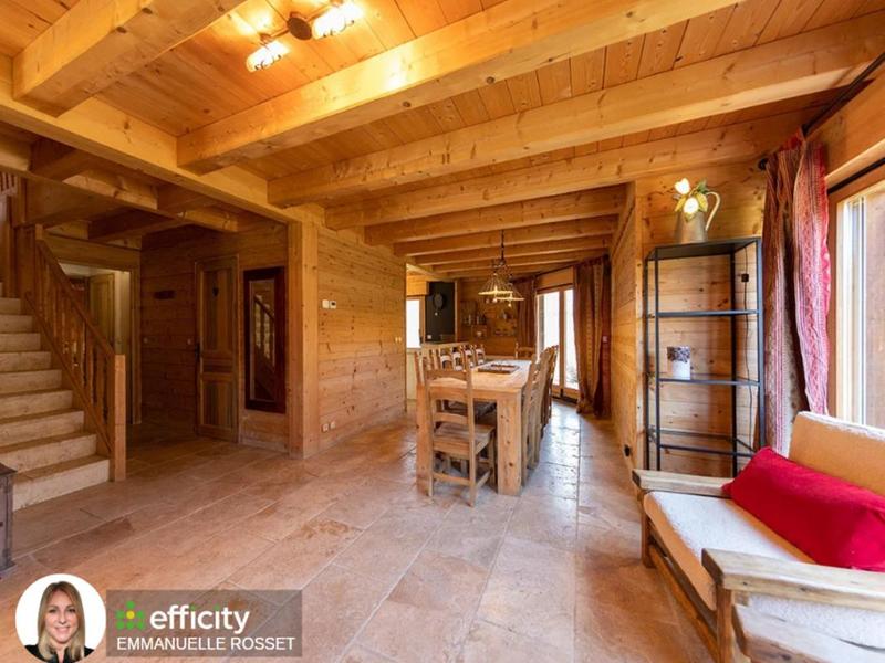 Maison - 170 m² - 7 pièces