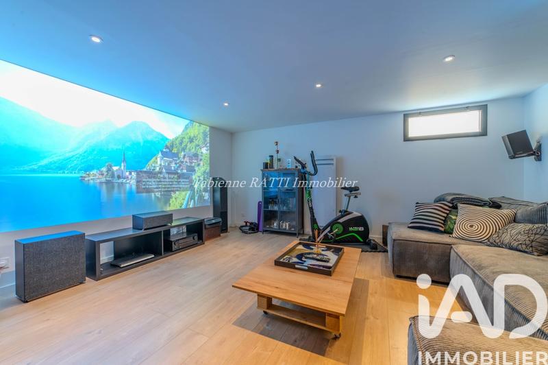 Maison - 145 m² - 6 pièces