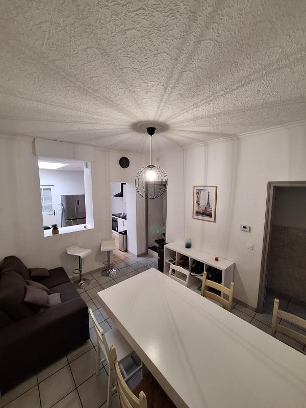 Appartement - 15 m² - 1 pièce