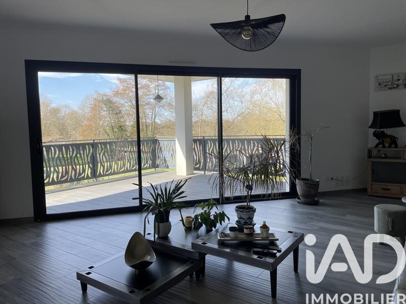 Maison - 197 m² - 5 pièces