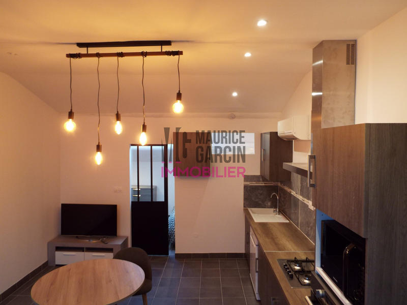 Mas - 376 m² - 15 pièces