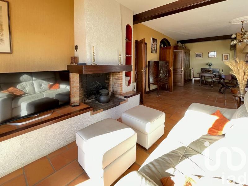 Maison - 276 m² - 9 pièces