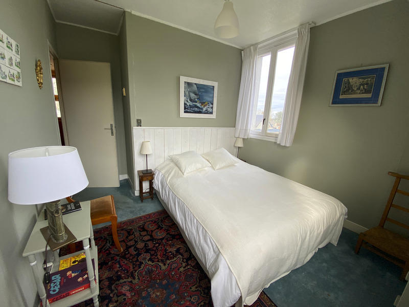 Maison - 260 m² - 11 pièces