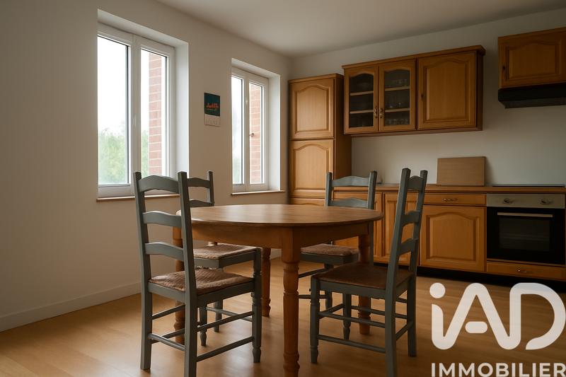 Maison - 90 m² - 3 pièces