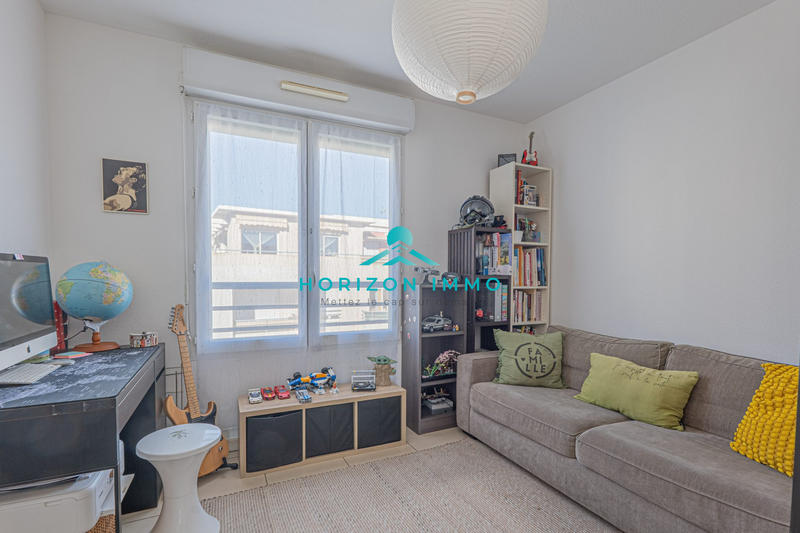 Appartement - 94 m² - 4 pièces