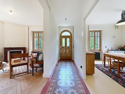 Maison bourgeoise - 227 m² - 7 pièces