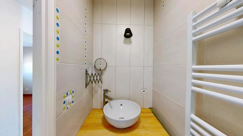 Appartement - 136 m² - 7 pièces