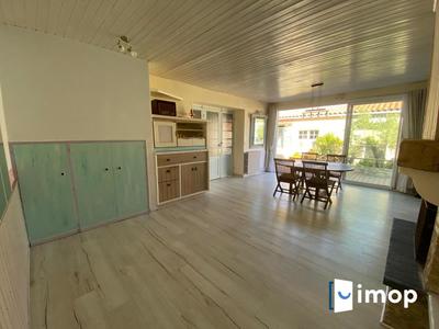 Maison - 209 m² - 7 pièces