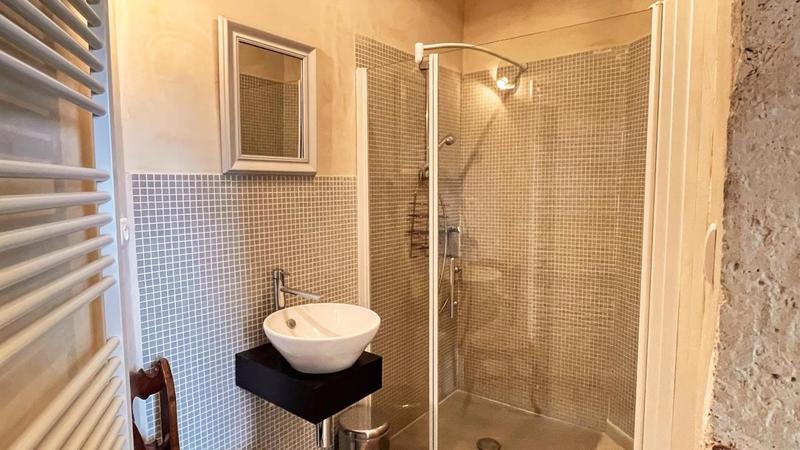 Demeure - 490 m² - 12 pièces