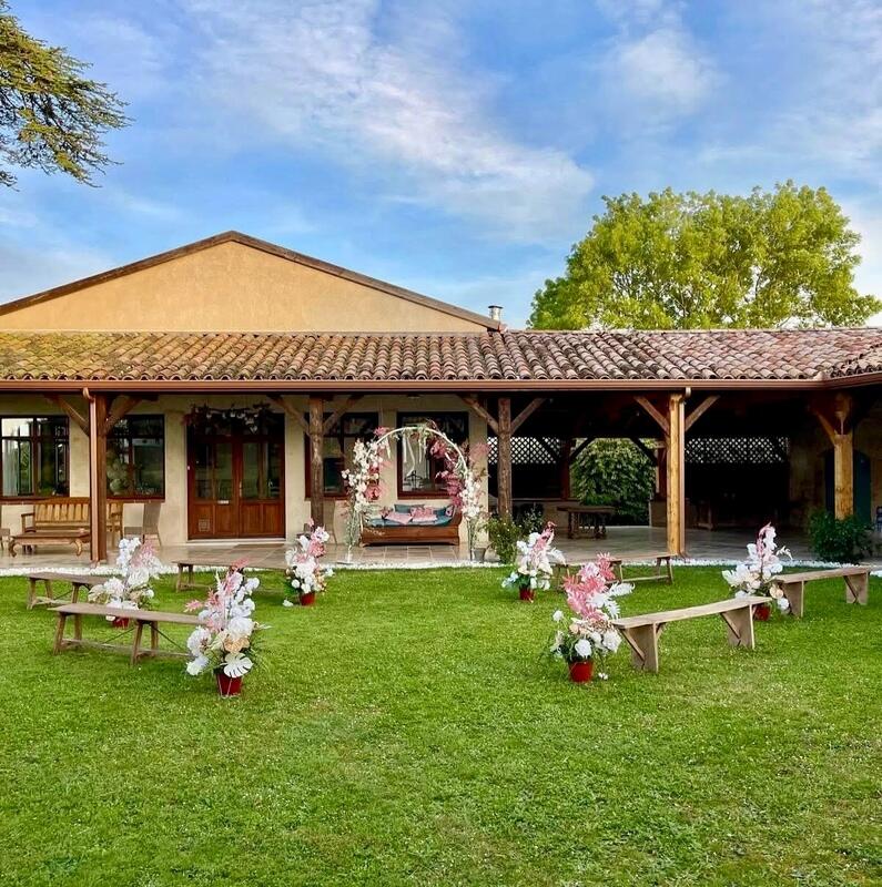 Propriété - 715 m² - 39 pièces