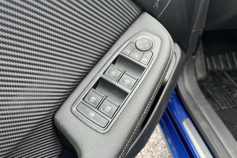 Renault Clio V E-Tech full hybrid 145 Engineered