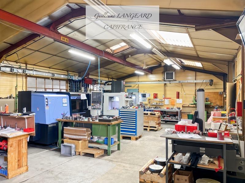 Bureau - 327 m² - 5 pièces