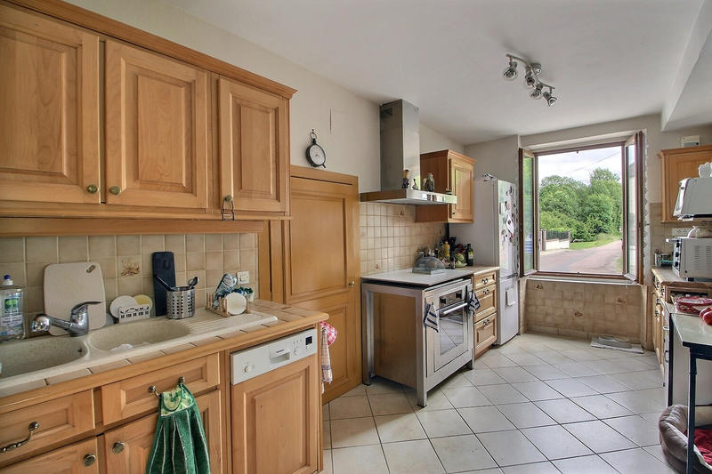 Maison de village - 80 m² - 4 pièces