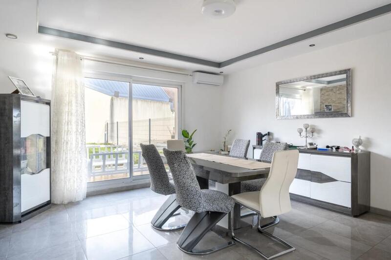 Maison - 150 m² - 5 pièces