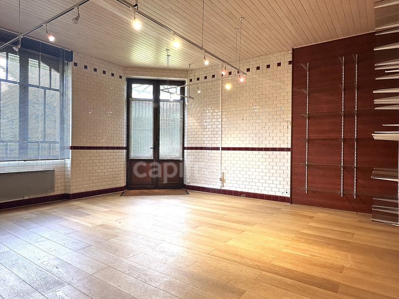 Maison de maîtres - 245 m² - 8 pièces