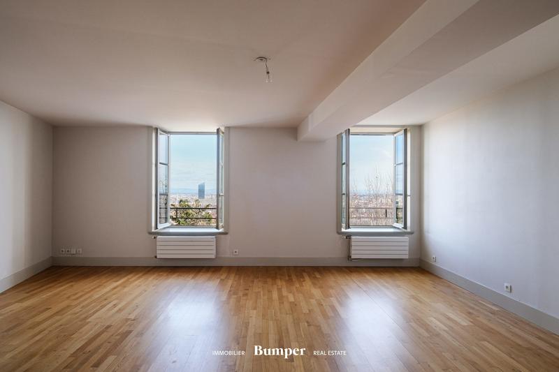 Appartement - 89 m² - 3 pièces