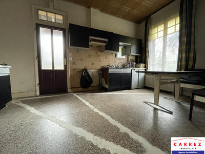 Maison - 184 m² - 11 pièces