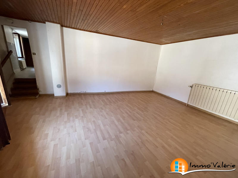 Maison - 96 m² - 5 pièces
