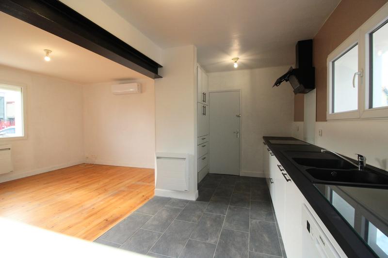 Maison traditionnelle - 67 m² - 4 pièces