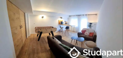 Maison - 273 m² - 17 pièces