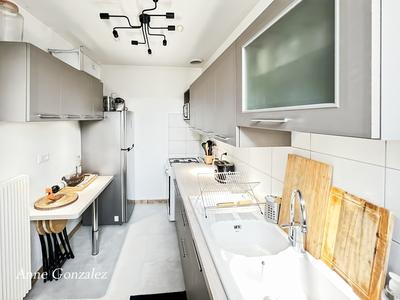 Appartement - 95 m² - 4 pièces