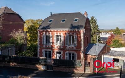 Maison - 159 m² - 7 pièces