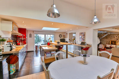 Maison - 183 m² - 5 pièces