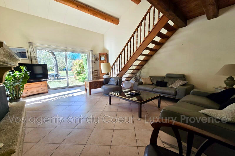 Villa - 160 m² - 6 pièces