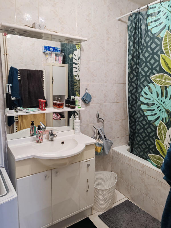 Appartement - 60 m² - 3 pièces