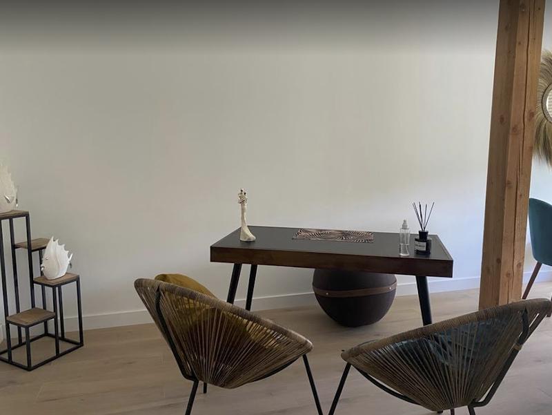 Hypnose Brive : Valerie Ville