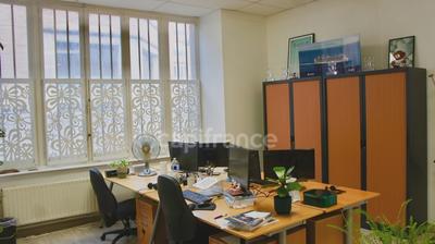 Bureau - 115 m² - 5 pièces