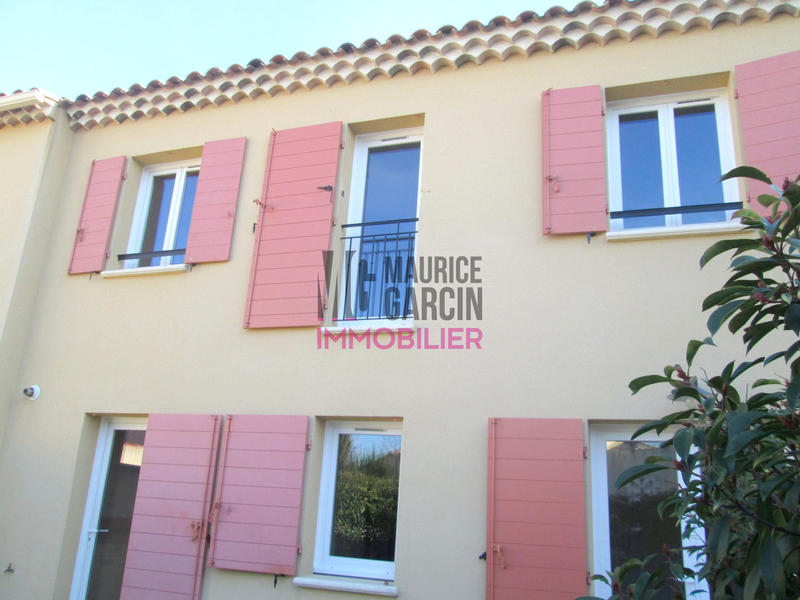 Maison - 94 m² - 4 pièces
