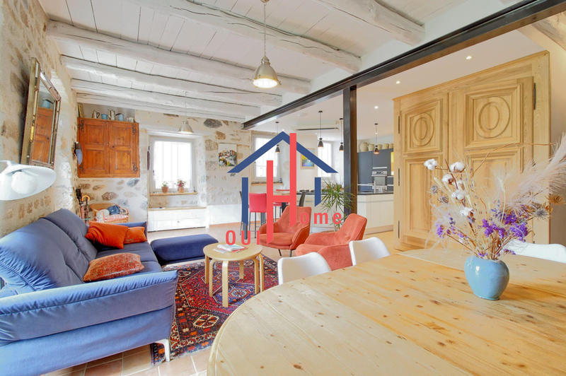 Maison ancienne - 209 m² - 6 pièces