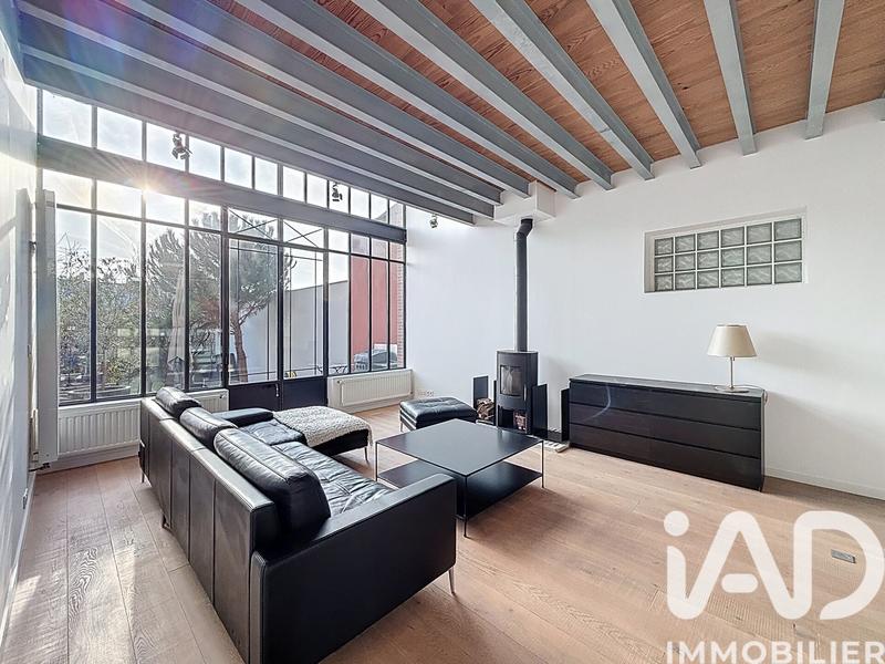 Maison - 196 m² - 7 pièces