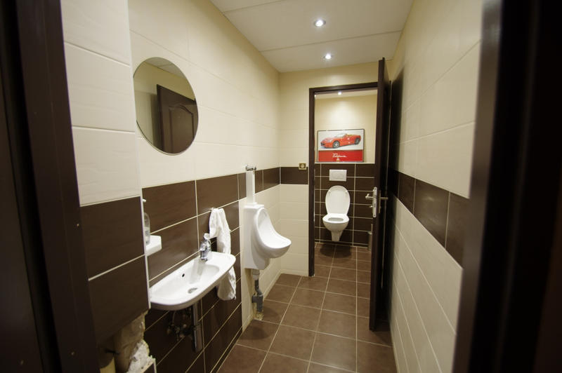 Fonds de commerce - Magasins - 250 m²