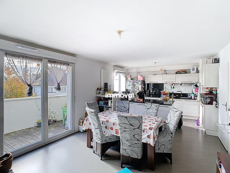 Appartement - 80 m² - 4 pièces