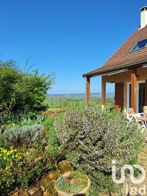 Maison de village - 140 m² - 4 pièces