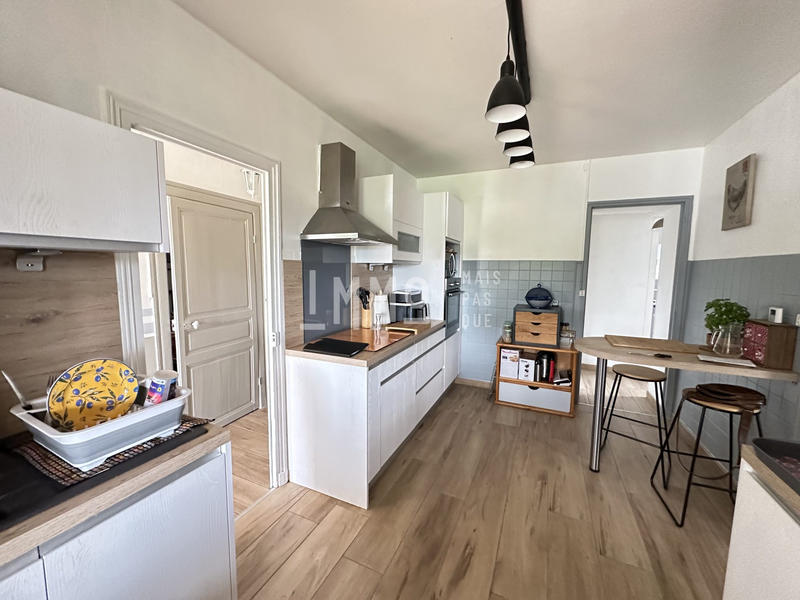 Maison - 96 m² - 3 pièces