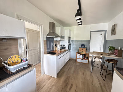 Maison - 96 m² - 3 pièces