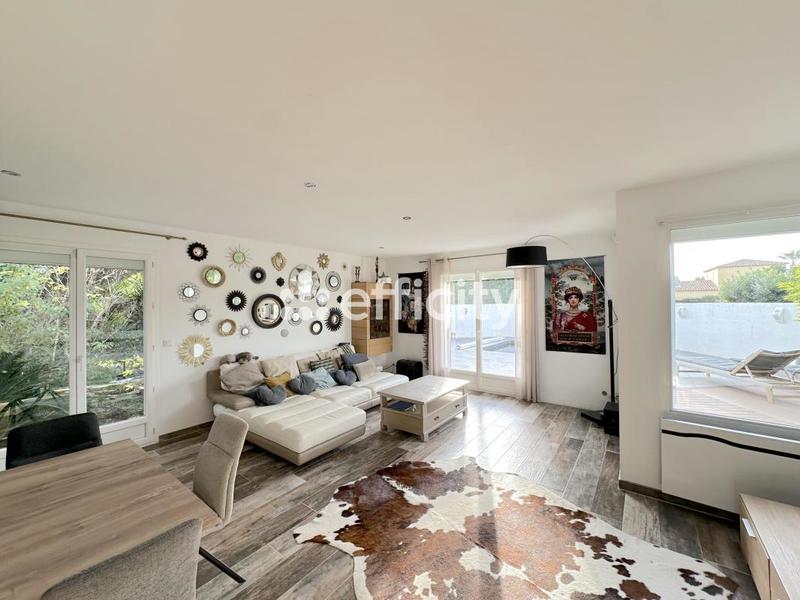 Maison - 160 m² - 5 pièces